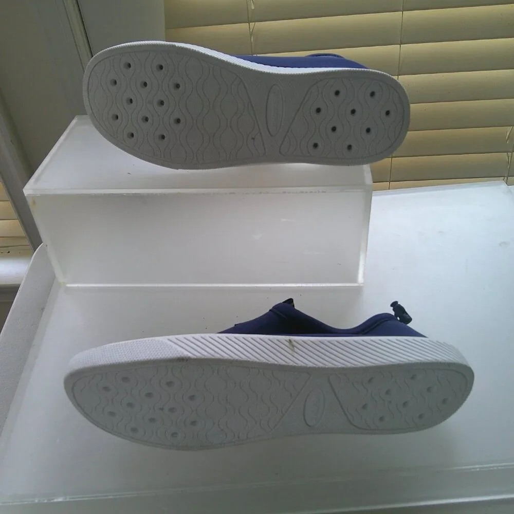 Lands’ End Navy Slip On Men's Sneakers 10D Comfort Stretch Casual Travel Shoes
